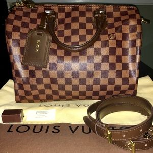 Louis Vuitton Bandouliere 30
